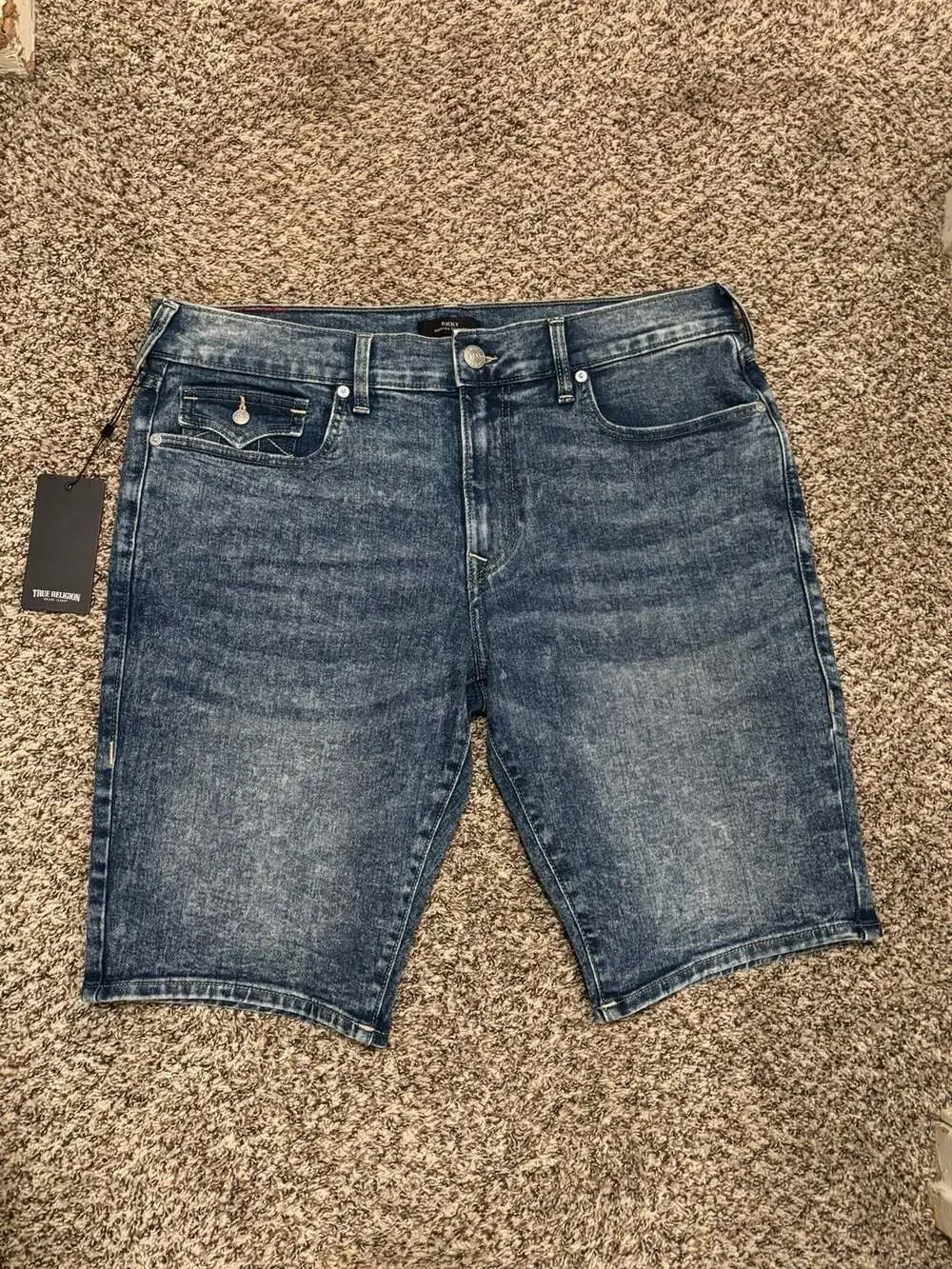 True Religion Ricky stretch Denim Shorts in Light Celestine Wash